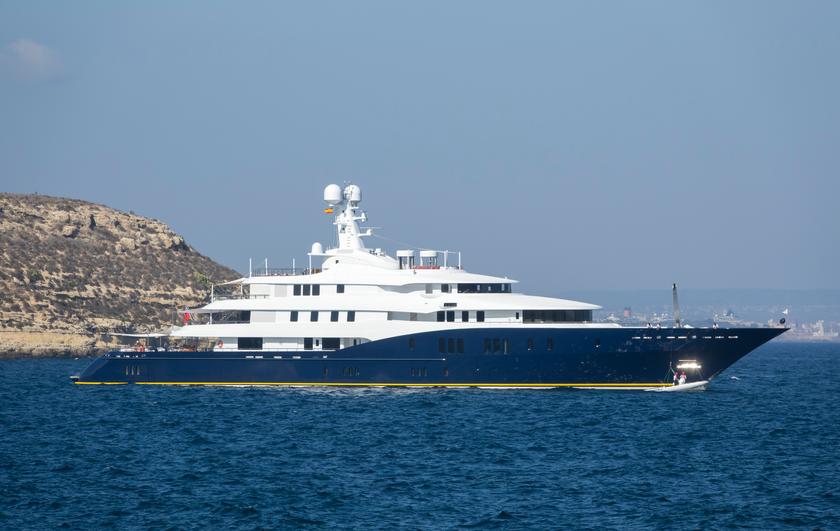 Gratis 840=symfoni Bernard Arnault