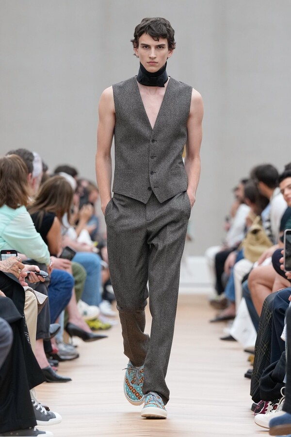 Jonathan Anderson for Dior10