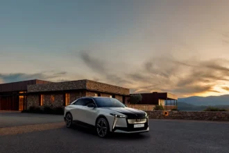Ds N°8 Elektrisk Premium SUV med en rækkevidde på 750 km og fransk elegance