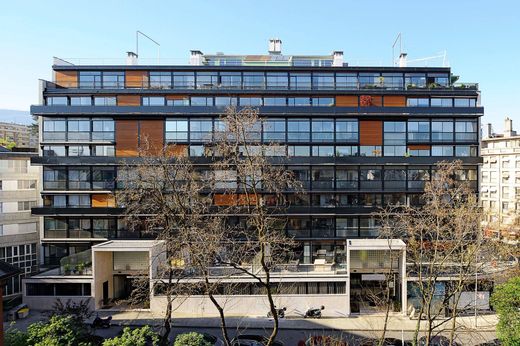 Ejendomme i Gen&egrave;ve