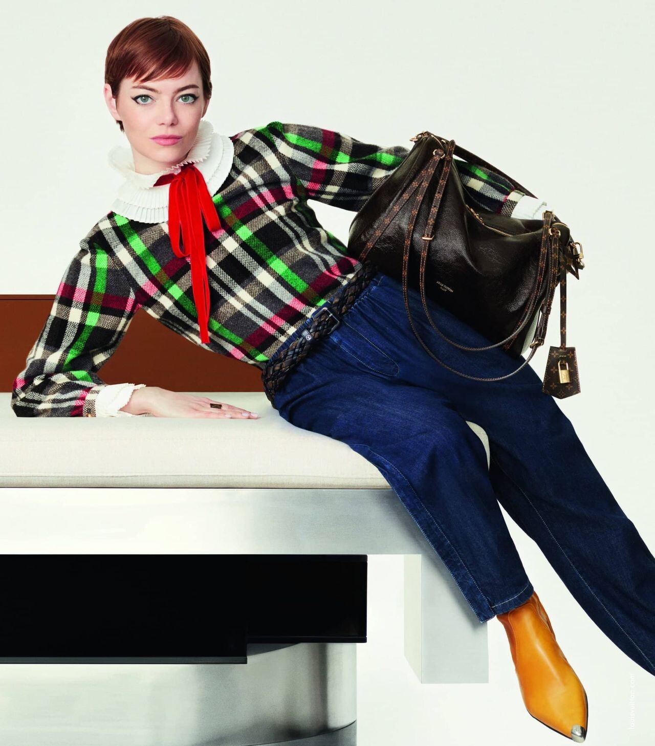 Emma Stone i en Louis Vuitton-session4