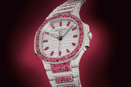 Patek Philippe Nautilus haute Joaillerie Diamantikon