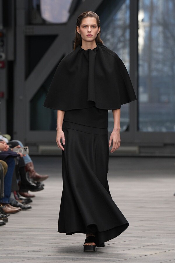 Calvin Klein Mellem Myte og Nutid