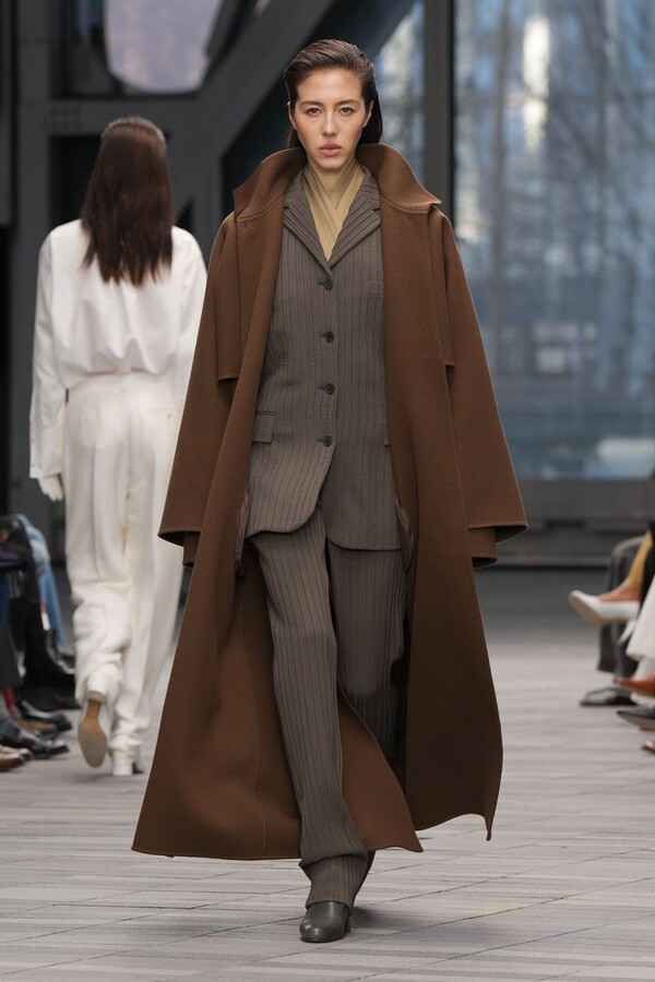 Calvin Klein Mellem Myte og Nutid5