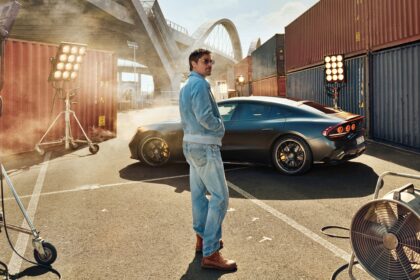 Brad Pitt og Mercedes Amg